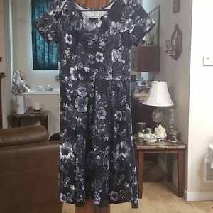 Yellowberry short sleeve flowered midi dress